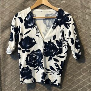 Floral V-Neck Button-Up Women's Top